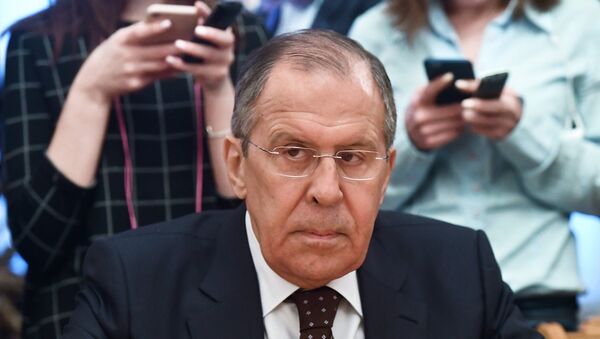 俄外长表示，莫斯科近期将从俄罗斯驱逐英国外交官，以回应英国的举动 - 俄罗斯卫星通讯社