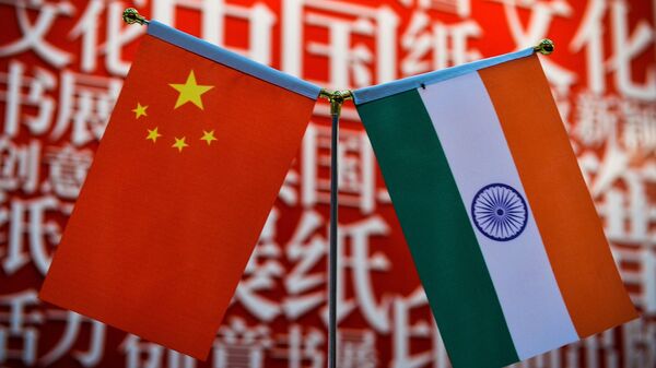 Флаги Китая и Индии - 俄罗斯卫星通讯社