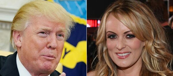 特朗普和美國艷星克里福德（藝名斯特米·丹尼爾斯) - 俄羅斯衛星通訊社