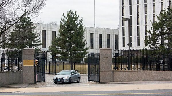 俄駐美大使館：美國的制裁體現華盛頓在製造世界關係不和諧方面的路線 - 俄羅斯衛星通訊社