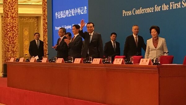 中國國務院總理李克強20日在會見中外記者 - 俄羅斯衛星通訊社