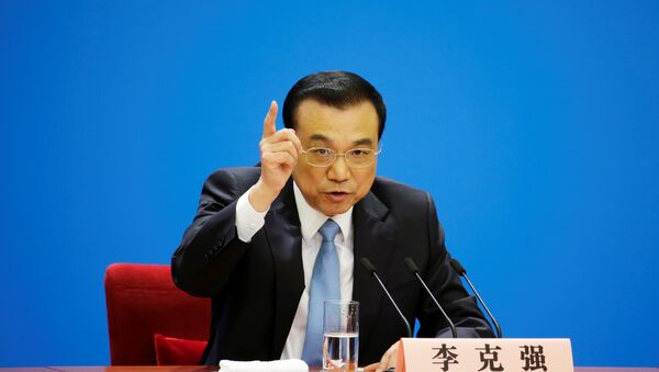 Chinese Premier Li Keqiang speaks at the news conference following the closing session of the NPC - 俄罗斯卫星通讯社
