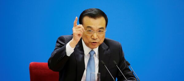 Chinese Premier Li Keqiang speaks at the news conference following the closing session of the NPC - 俄罗斯卫星通讯社