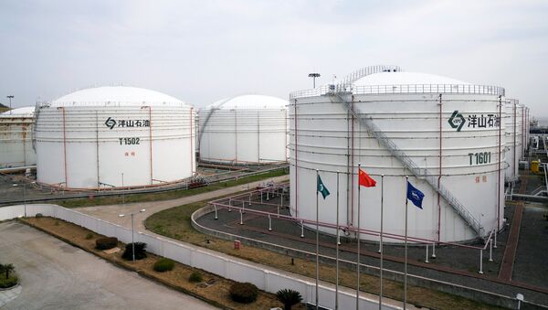 中國免徵26日即將上市交易的人民幣原油期貨的境外投資者所得稅 - 俄羅斯衛星通訊社