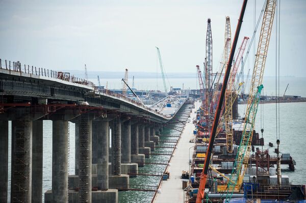 在建的部分克里米亚大桥 - 俄罗斯卫星通讯社