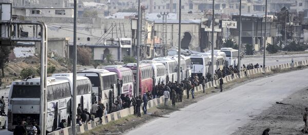 俄國防部：人道暫停行動開始以來 15萬多人撤離東古塔 - 俄羅斯衛星通訊社