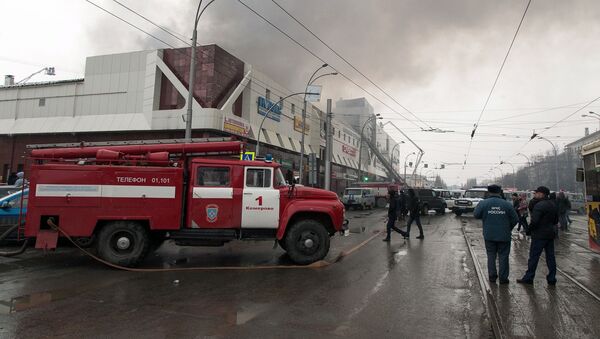 惡作劇者造謠稱克麥羅沃火災數百人遇難被立案調查 - 俄羅斯衛星通訊社