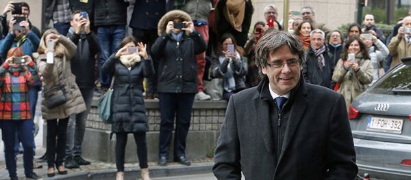 卡萊斯∙普伊格蒙特 卡萊斯∙普伊格蒙特 - 俄羅斯衛星通訊社