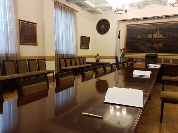 俄驻华使馆设吊唁簿悼念克麦罗沃事故遇难者 - 俄罗斯卫星通讯社