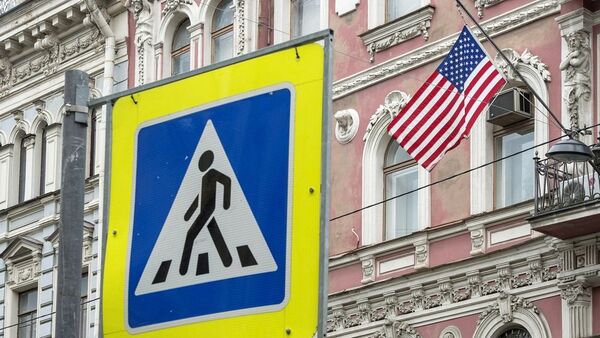 俄外交部：俄罗斯遣返美国外交官 关闭美驻圣彼得堡领事馆 - 俄罗斯卫星通讯社