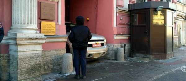 美國駐聖彼得堡領事館今起關閉 美國駐聖彼得堡領事館今起關閉 - 俄羅斯衛星通訊社