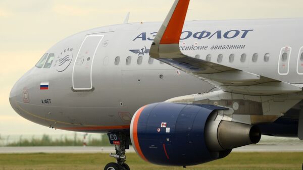 Airbus-A320 с именем А. Фет авиакомпании Аэрофлот в международном аэропорту Казань - 俄罗斯卫星通讯社
