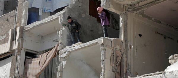 叙政府军对杜马市破坏人道停火的“伊斯兰军”发动打击 叙政府军对杜马市破坏人道停火的“伊斯兰军”发动打击 - 俄罗斯卫星通讯社