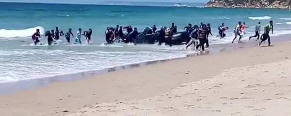 西班牙海岸附近兩天內有500移民獲救 西班牙海岸附近兩天內有500移民獲救 - 俄羅斯衛星通訊社