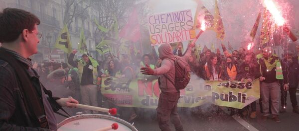 巴黎鐵路工人抗議改革 巴黎鐵路工人抗議改革 - 俄羅斯衛星通訊社