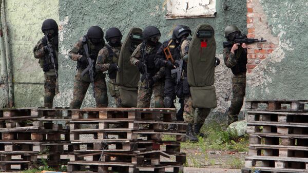 俄国家反恐委员会：几名暴徒在纳尔奇克市近郊被包围并向强力人员开火