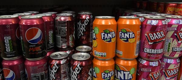 英國6日起對超過食品含糖標準的無酒精飲料生產商開徵“糖稅” - 俄羅斯衛星通訊社