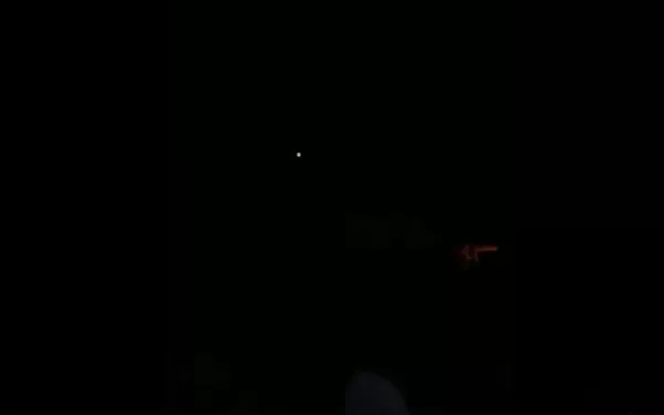 攻擊敘空軍基地的導彈從地中海飛越黎巴嫩 攻擊敘空軍基地的導彈從地中海飛越黎巴嫩