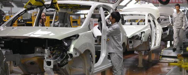 中国大幅降低汽车整车及零部件进口关税 整车降至15% - 俄罗斯卫星通讯社