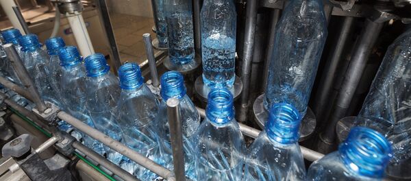 俄罗斯堪察加将于年内开始对华出口瓶装天然自流水 俄罗斯堪察加将于年内开始对华出口瓶装天然自流水 - 俄罗斯卫星通讯社