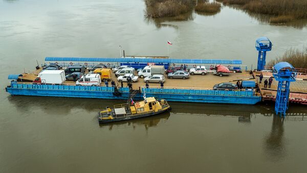 俄中跨阿穆爾河大橋上將開設小汽車口岸 - 俄羅斯衛星通訊社