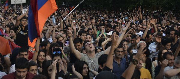 亚美尼亚革命联合会宣布退出执政联盟 - 俄罗斯卫星通讯社
