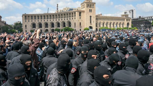 亞美尼亞反對派恢復在首都的抗議活動 - 俄羅斯衛星通訊社