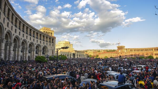 亚美尼亚示威者要求任命反对派领导人为总理 - 俄罗斯卫星通讯社