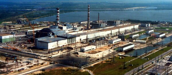俯瞰切爾諾貝利核電站，烏克蘭，2007年 - 俄羅斯衛星通訊社