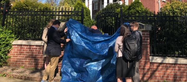 俄对美国政府从俄驻西雅图总领馆官邸上取下俄国旗表示抗议 - 俄罗斯卫星通讯社