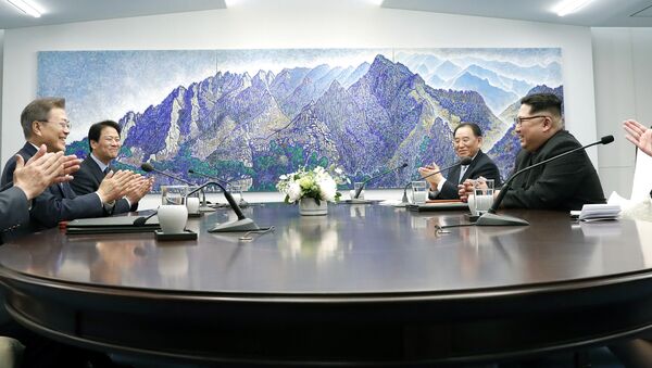 日本首相欢迎朝鲜关闭核试验场的决定 - 俄罗斯卫星通讯社