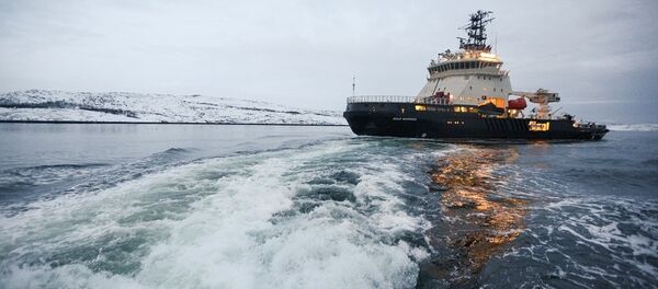 俄“伊利亞·穆羅梅茨”號破冰船首次為核潛艇破冰領航 - 俄羅斯衛星通訊社