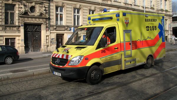 Машина скорой помощи в Праге - 俄羅斯衛星通訊社