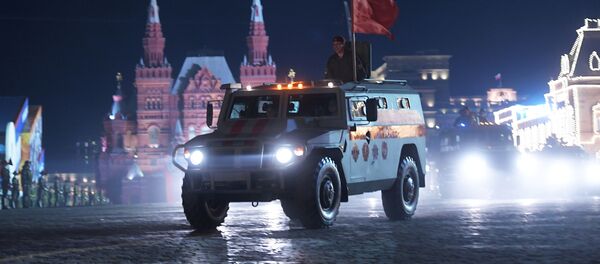 红场胜利日阅兵夜间彩排 红场胜利日阅兵夜间彩排 - 俄罗斯卫星通讯社