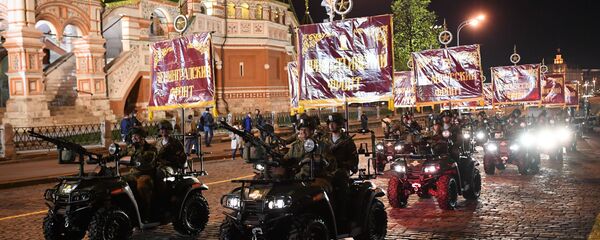 Армейские мотовездеходы АМ-1 на репетиции военного парада на Красной площади, посвященного 73-й годовщине Победы в Великой Отечественной войне - 俄罗斯卫星通讯社