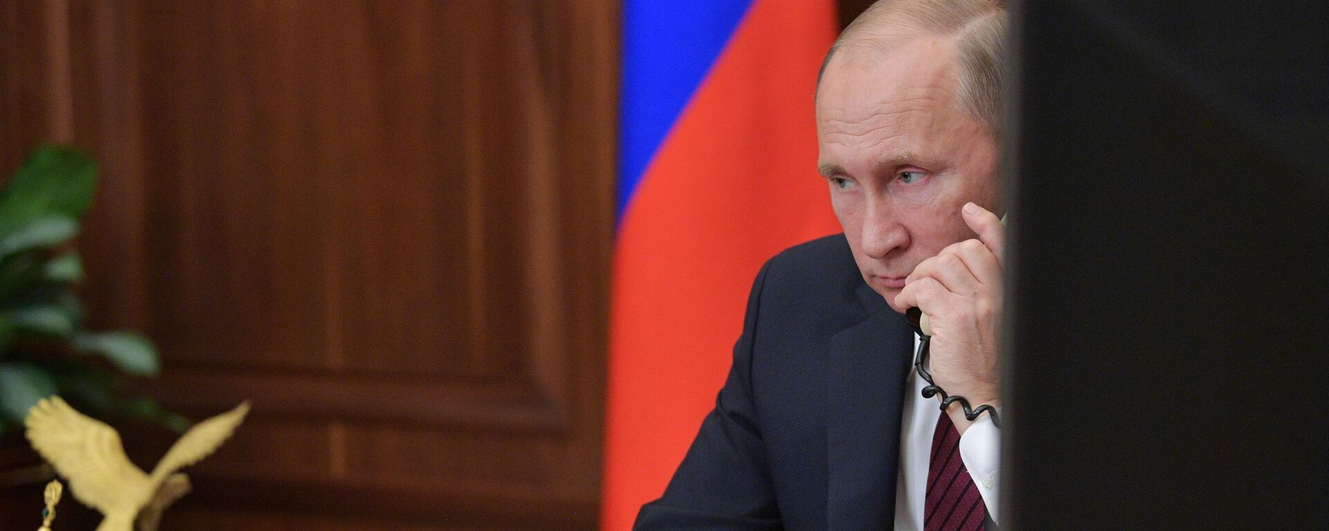 普京同托卡耶夫通電話討論雙邊合作以及哈總統訪俄籌備等問題 - 俄羅斯衛星通訊社, 1920, 14.10.2025