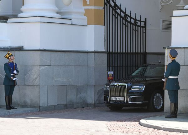 俄罗斯总统弗拉基米尔·普京的Aurus 座驾 - 俄罗斯卫星通讯社