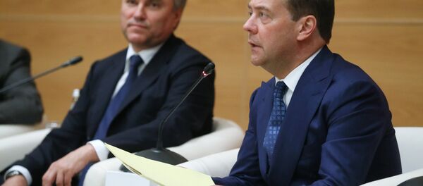 梅德韦杰夫 - 俄罗斯卫星通讯社