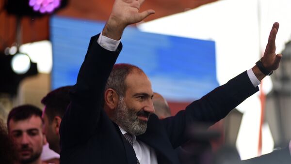 亚美尼亚议会选举结果出炉，反对党领导人帕希尼扬当选总理 - 俄罗斯卫星通讯社