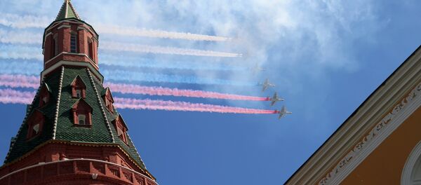 Штурмовики Су-25 БМ на военном параде, посвященном 73-й годовщине Победы в Великой Отечественной войне 1941-1945 годов - 俄罗斯卫星通讯社