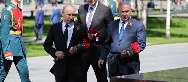 俄以塞領導人在無名烈士墓前悼念陣亡將士 俄以塞領導人在無名烈士墓前悼念陣亡將士 - 俄羅斯衛星通訊社