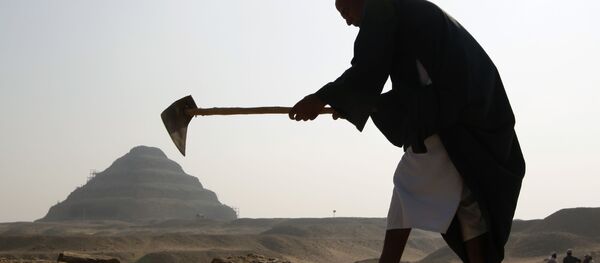 古埃及金字塔附近发现奇怪木乃伊和文物 - 俄罗斯卫星通讯社