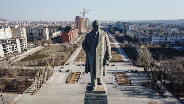 Памятник Ленину на Волго-Донском Канале в Волгограде - 俄羅斯衛星通訊社