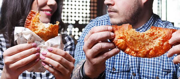 各种馅料的水饺、狗鱼、熊肉:叶卡捷琳堡的餐厅为迎接客人做好了准备 各种馅料的水饺、狗鱼、熊肉:叶卡捷琳堡的餐厅为迎接客人做好了准备 - 俄罗斯卫星通讯社