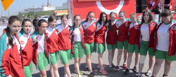 世界杯揭幕战将首次由女生开球 世界杯揭幕战将首次由女生开球 - 俄罗斯卫星通讯社