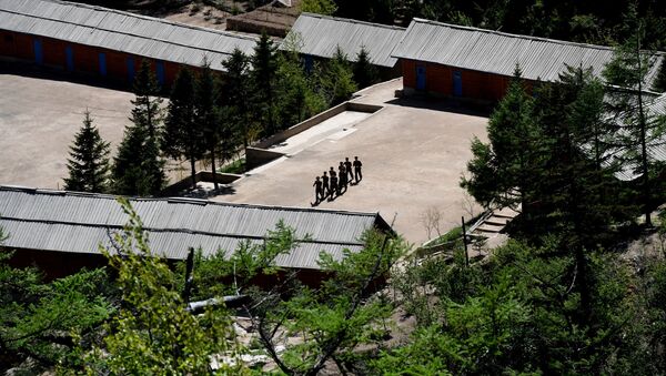 Военнослужащие на ядерном полигоне Пхунгери на севере КНДР - 俄羅斯衛星通訊社