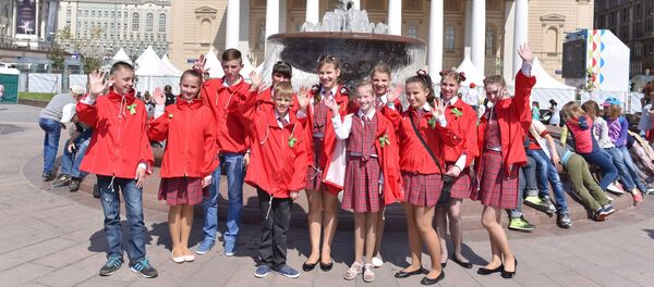 俄羅斯兒童基金會為10萬名國內外兒童組織節日活動 - 俄羅斯衛星通訊社