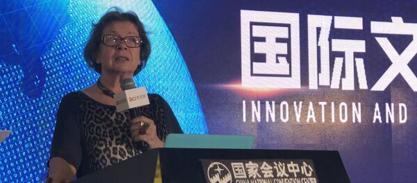 Зиновьева Зиновьева - 俄罗斯卫星通讯社