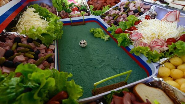 俄羅斯世界杯各舉辦城市推出特別“足球”菜單 - 俄羅斯衛星通訊社