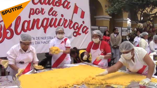 秘鲁制造出可食用的球衣 - 俄罗斯卫星通讯社